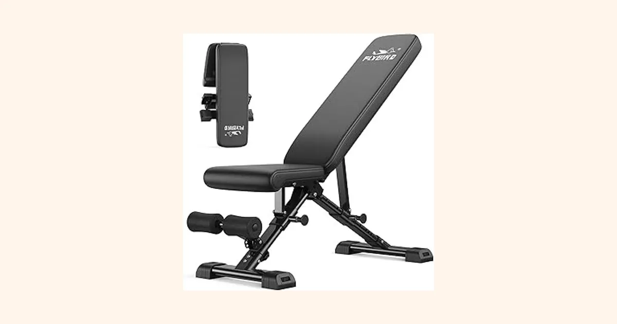 What to Look For When Buying a Flat Bench for Your Home Gym